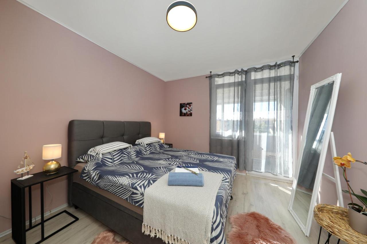 Renata&Andrea Apartment Zadar Exterior photo
